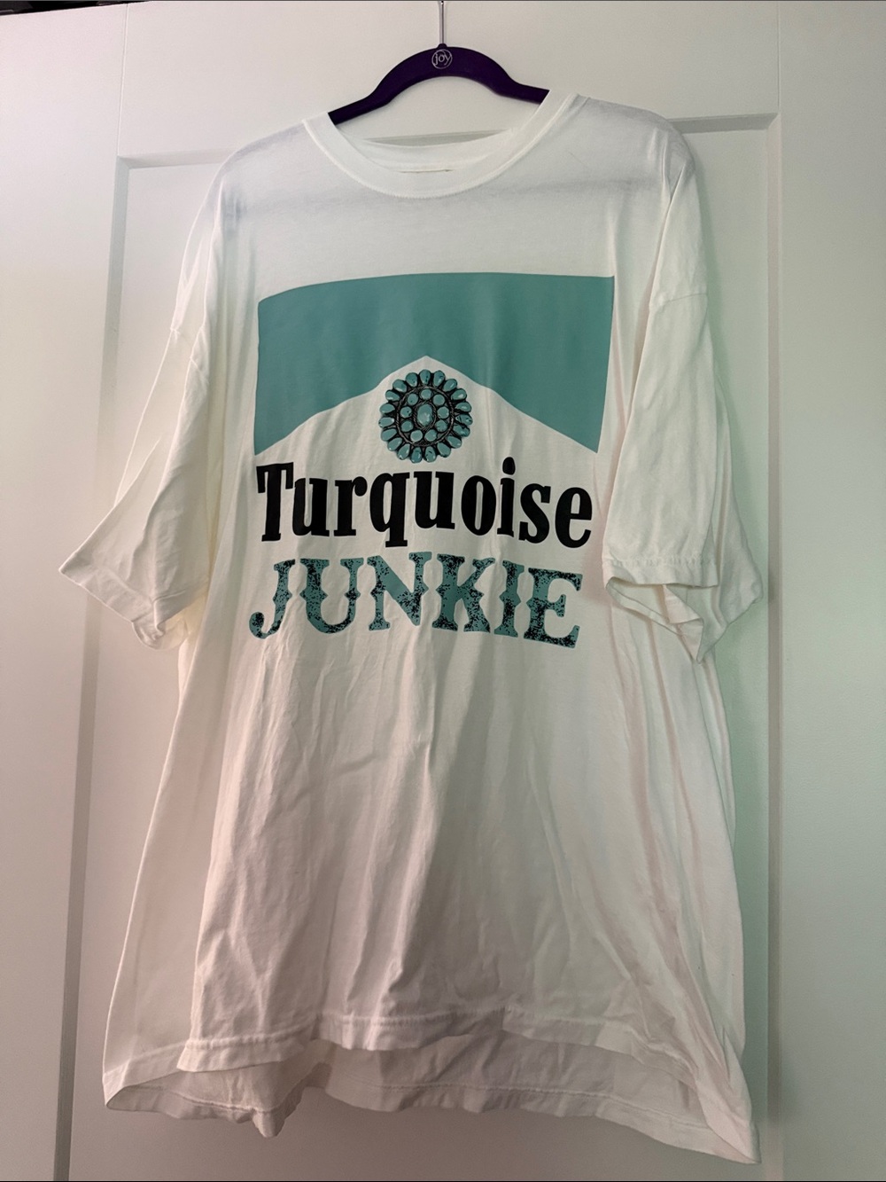 Comfort Colors White Tee with Turquoise Graphic - Kids Short Sleeve
